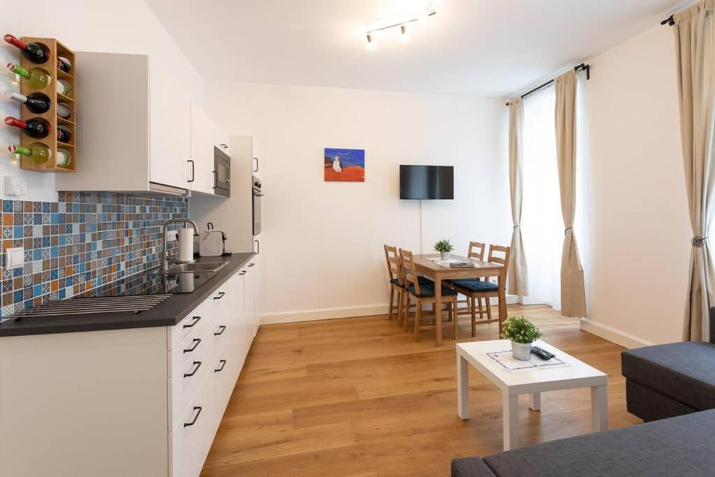 14 C&J'S Apartment Wiedeń Zewnętrze zdjęcie